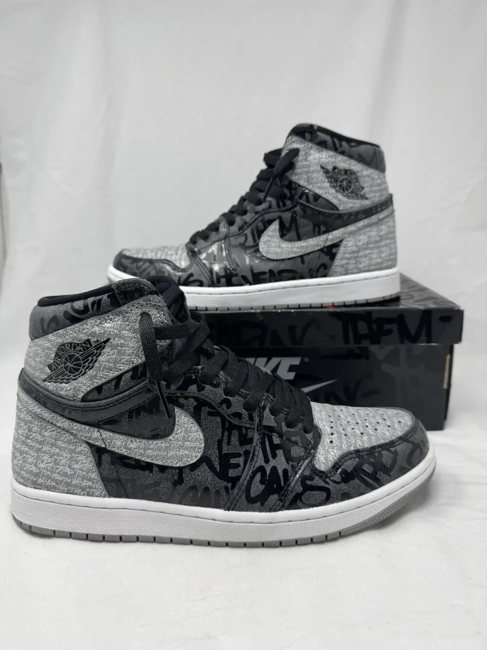 Size 10 - Jordan 1 OG High Rebellionaire